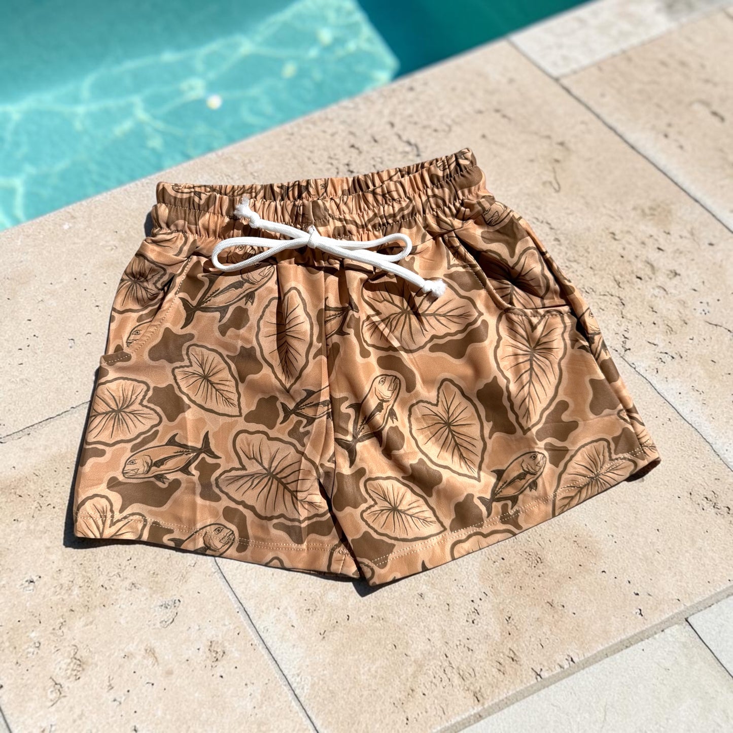 Boys Versatile Shorts in Kalo Ulua